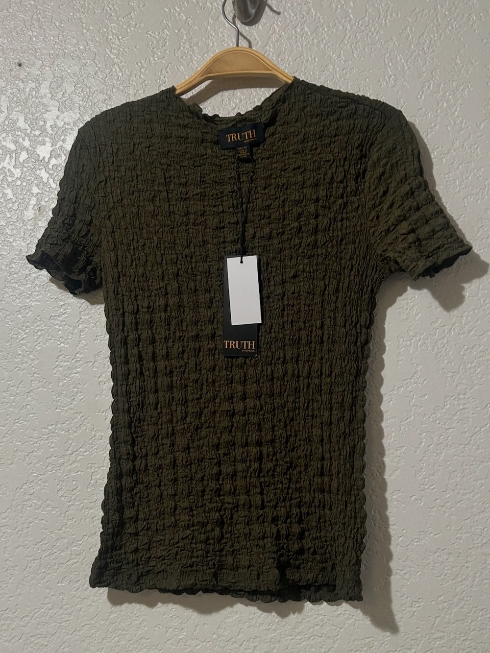 TRUTH Olive Green Ruched Short Sleeve Top